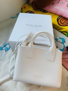 （分類：）位於 。 由 mui_angela0113 提交（商品編號 1041106326，圖片 1）。簡介： 。
