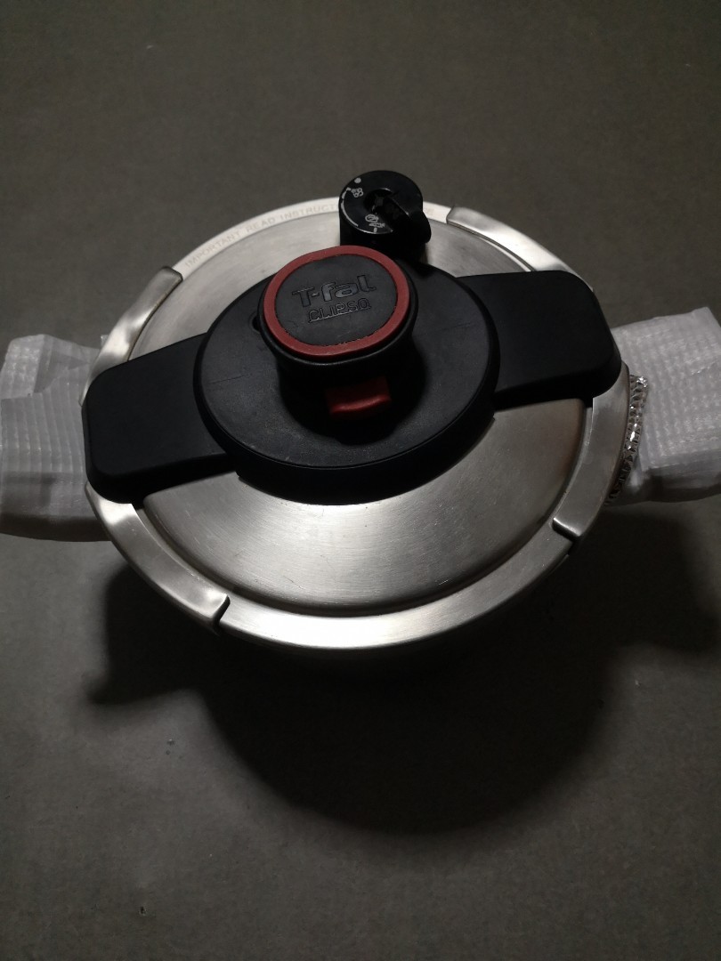 Tfal Pressures Cooker, TV & Home Appliances, Kitchen Appliances