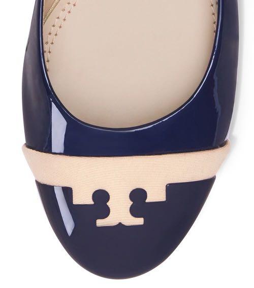 Tory burch gabrielle best sale flat
