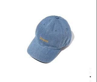 ［UNDER PEACE] 特價優惠中！丹寧色 CURSIVE LOGO / BASEBALL CAP
