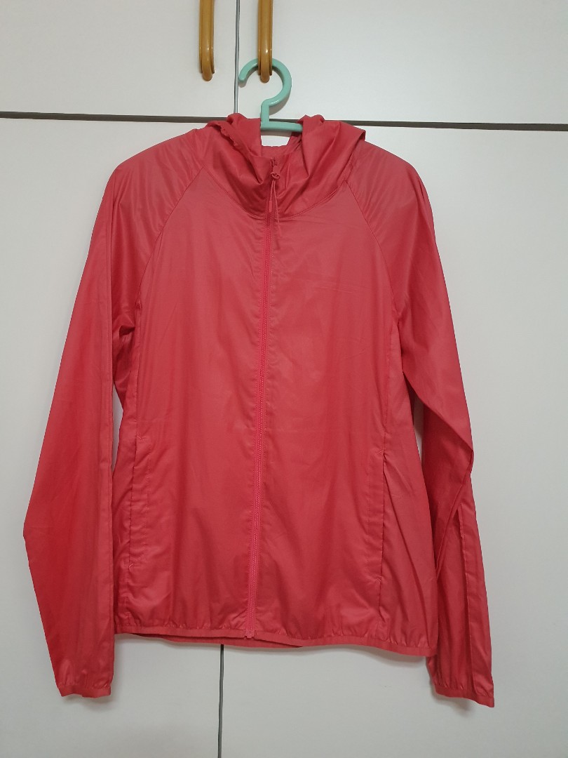 Uniqlo Uv Cut Pocketable Parka Pink Women S Fashion Clothes Outerwear On Carousell