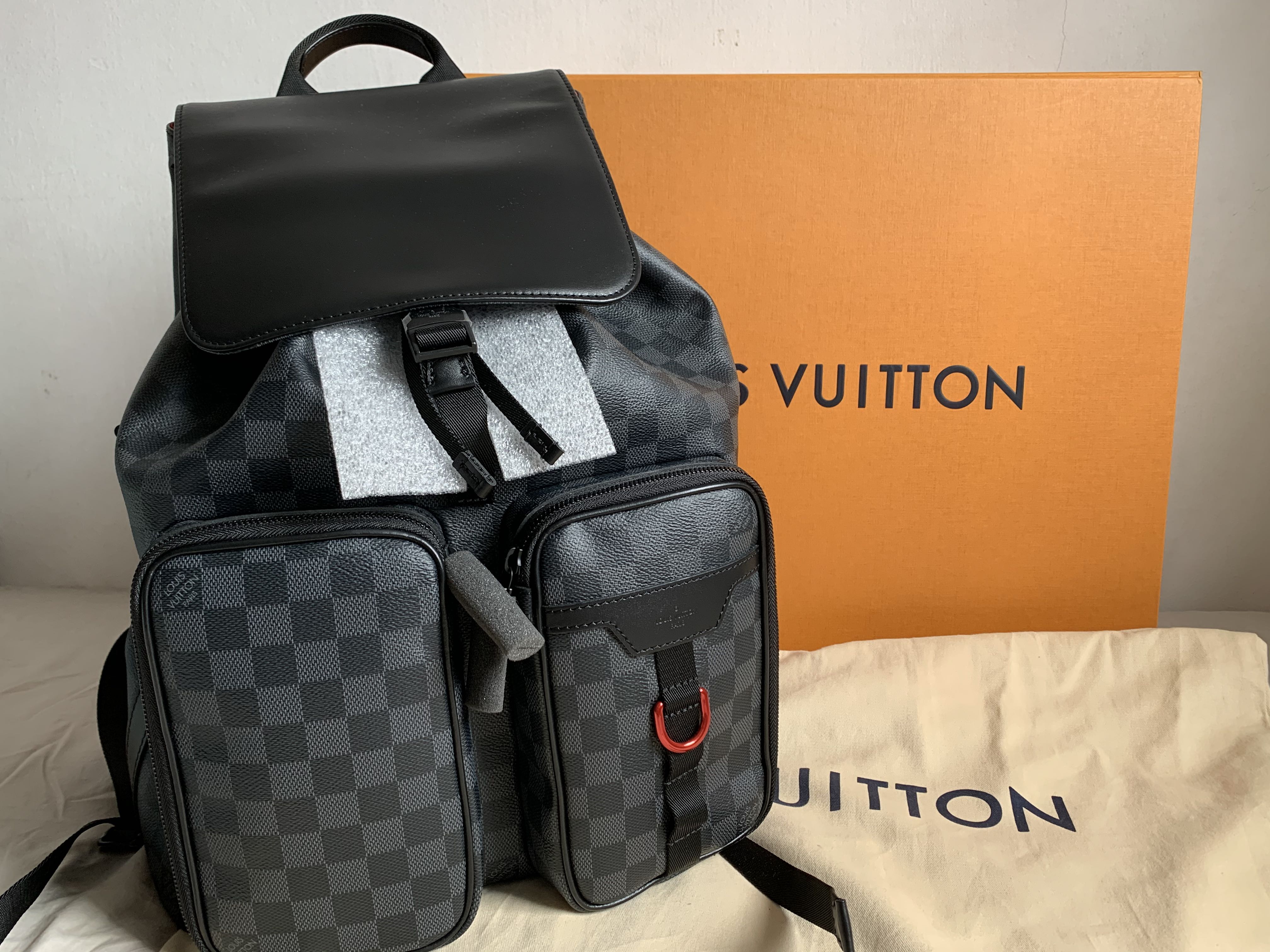 LOUIS VUITTON Louis Vuitton Damier Graphite Utility Backpack Red