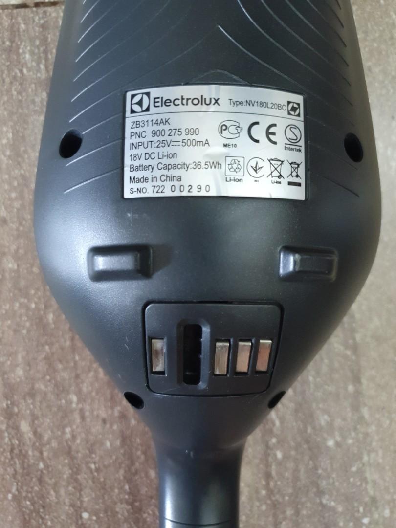 Electrolux Ergorapido Lithium Cordless Vacuum Cleaner Model no. ZB3114AK, TV & Home Appliances