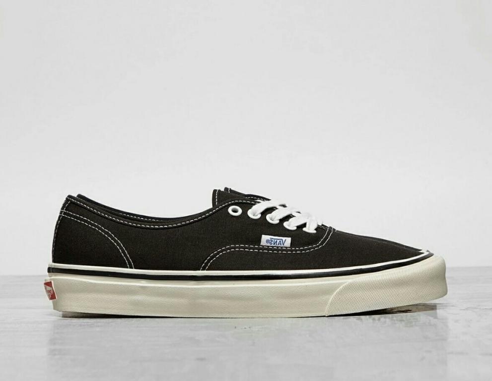 vans authentic anaheim black white