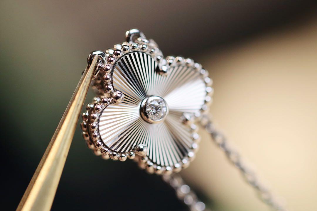 Vca 50th anniversary bracelet hot sale