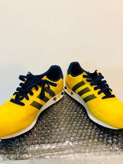 la trainer yellow