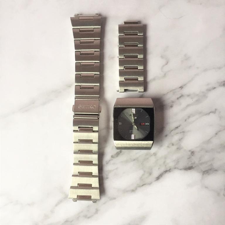 Seiko 5 automatic 21 jewels square face top