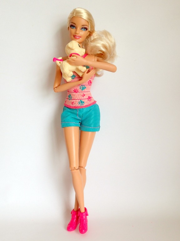Barbie suds and sale hugs pups playset