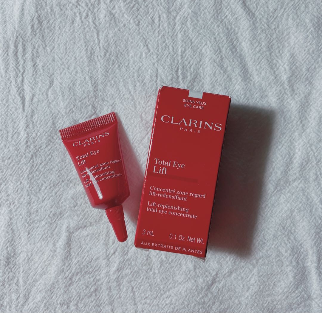 clarins total eye lift cream