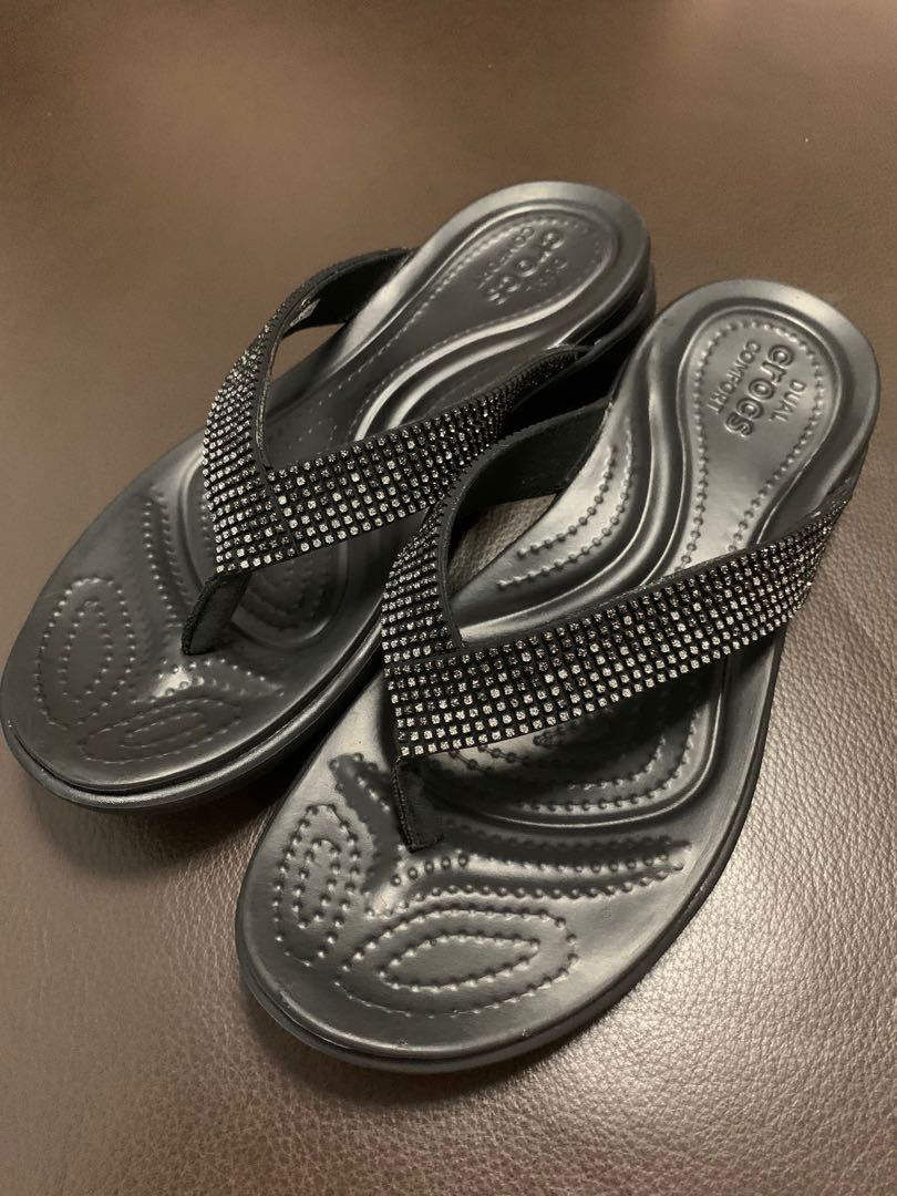 Buy Brown Heeled Sandals for Women by CROCS Online | Ajio.com