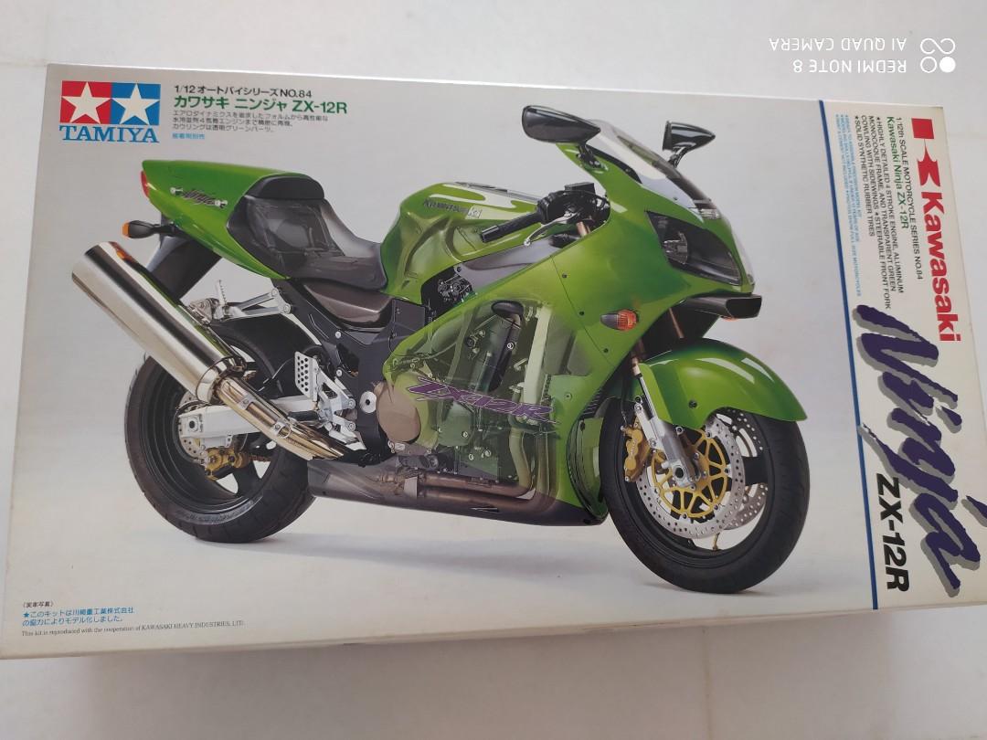 しの AKRAPOVIC】話題の新型Ninja ZX-4R SE/ZX-4RR 用アクラポビッチ