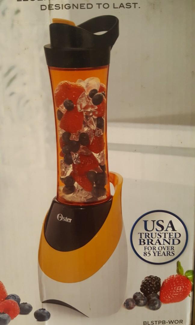Oster personal blender (Category: Juicers, Blenders & Grinders) located in Manila. Submitted by jen.jen11 (Listing ID 1041213405, Image 2). Description: 600ml bpa free bottle. 250watts.
