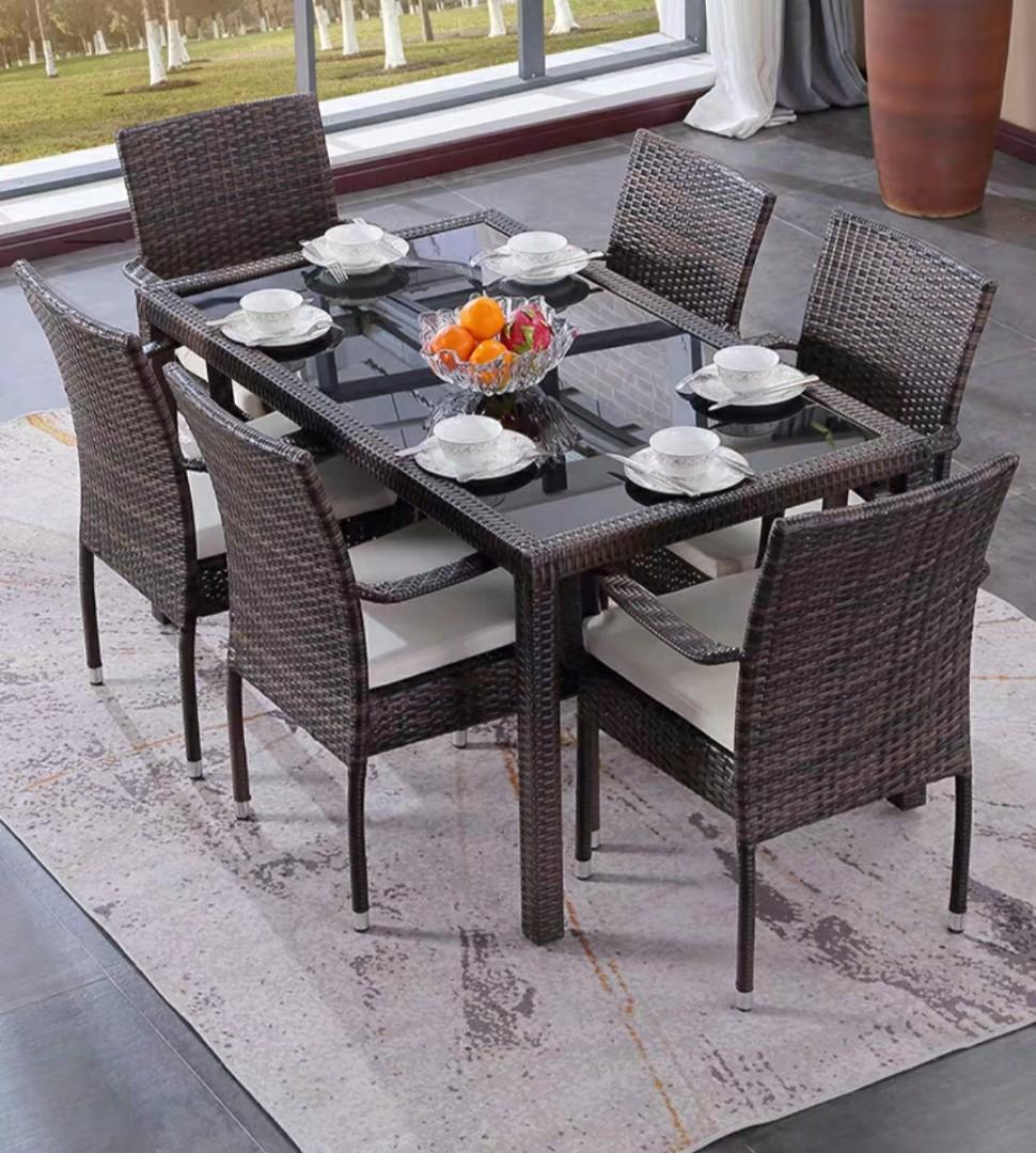 PE rattan dining table set, 傢俬＆家居, 傢俬, 桌子 Carousell