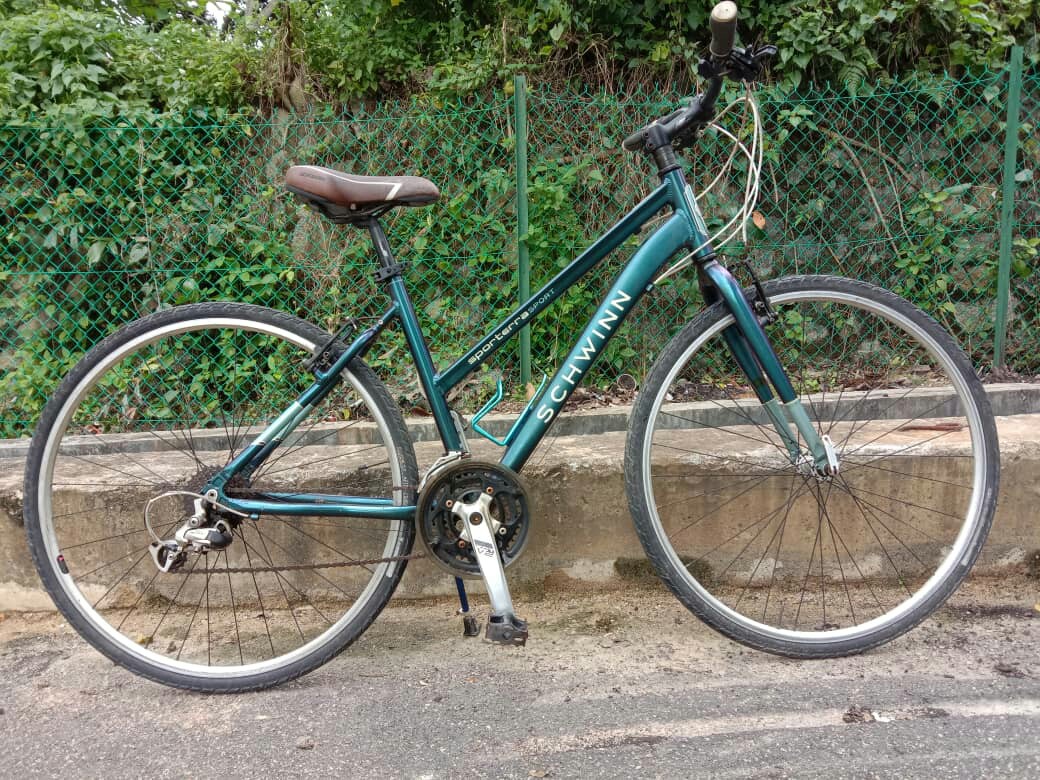 SCHWINN SPORTERRA SPORT HYBRID BIKE BICYCLE BASIKAL