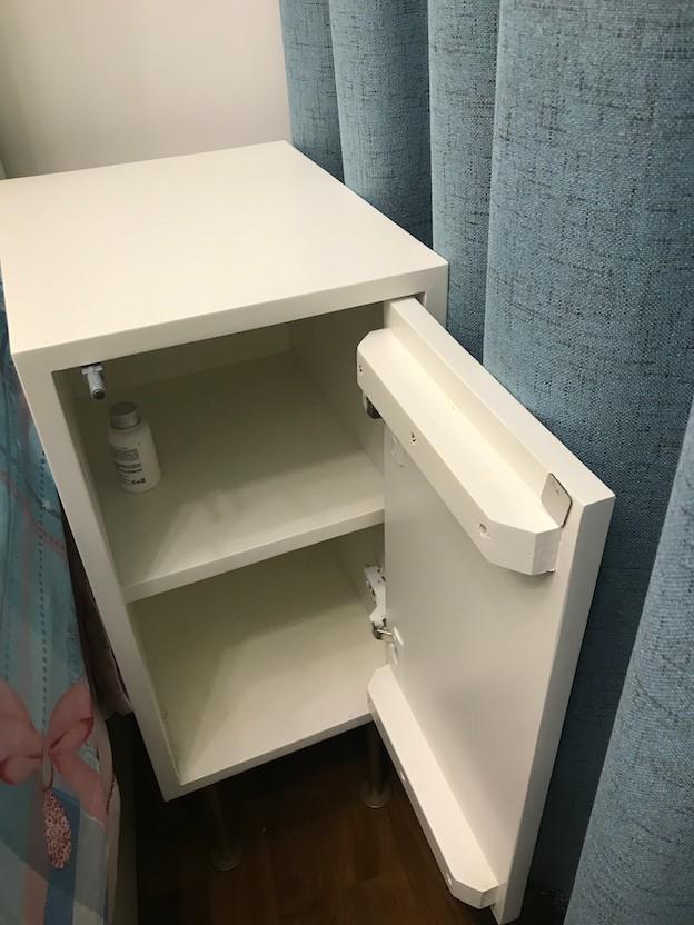 Side table (Category: Tables & Sets) located in Singapore. Submitted by vanderwood (Listing ID 1041403460, Image 2). Description: 28cm x 35cm x 70cm one for 150 two for 250 self collect.