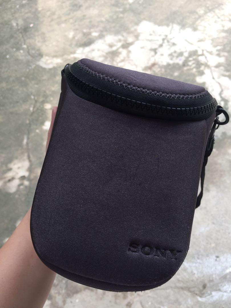 SONY a5000 (Flip screen Vlogging Camera), Photography, Video Cameras on