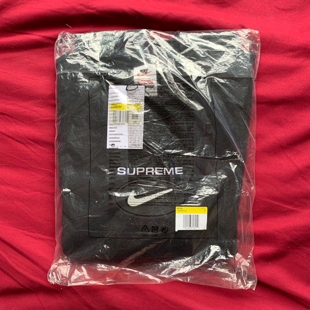 nike supreme jewel crewneck