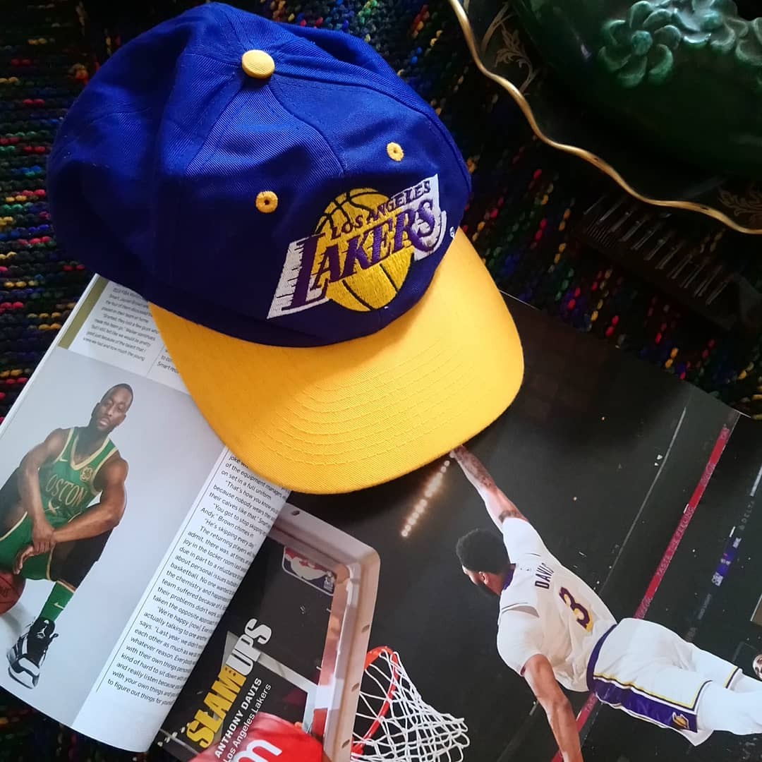 Lakers discount vintage hat