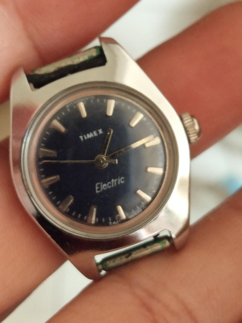 Vintage timex clearance electric ladies watch