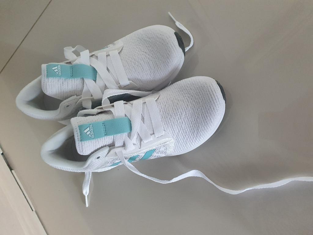 Edge lux lightweight running shoe hotsell