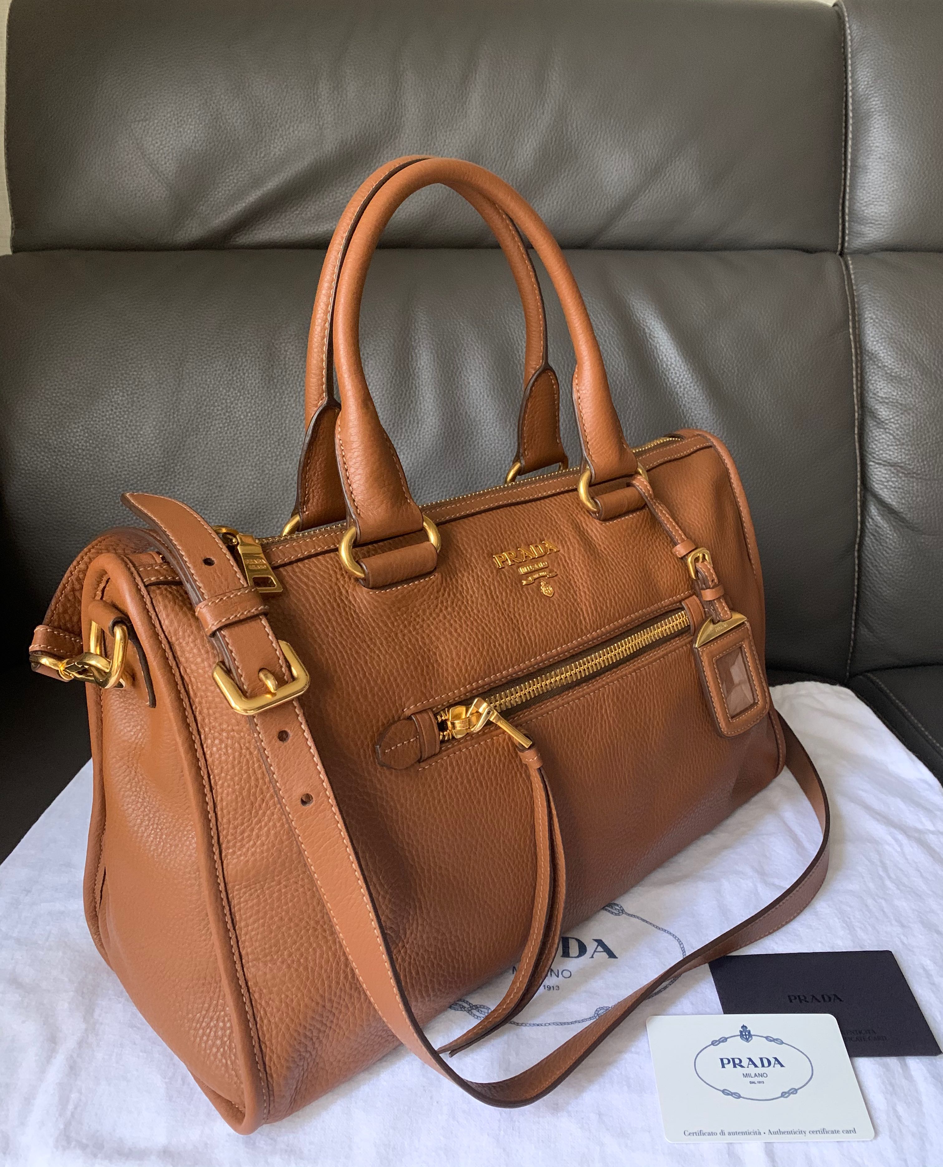 prada vitello daino handbolsa