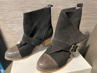 （分類：）位於 。 由 tam62345 提交（商品編號 1041541758，圖片 1）。簡介： 。
