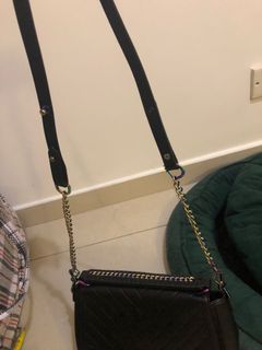 （分類：）位於 。 由 anniebluicasper 提交（商品編號 1041648565，圖片 1）。簡介： 。