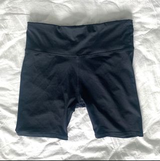 (Category: ) located in . Submitted by thirftysis (Listing ID 1041510160, Image 1). Description: .