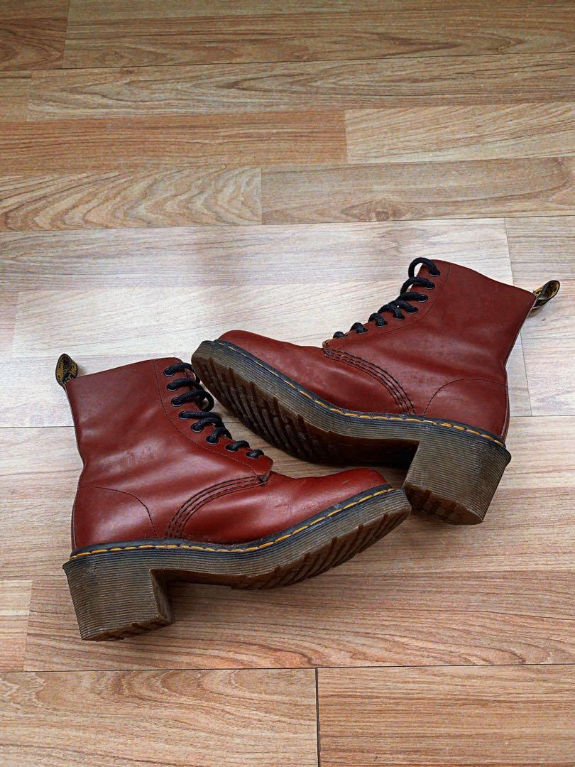 Dr Marts maroon boots Women s Fashion Footwear Boots on Carousell