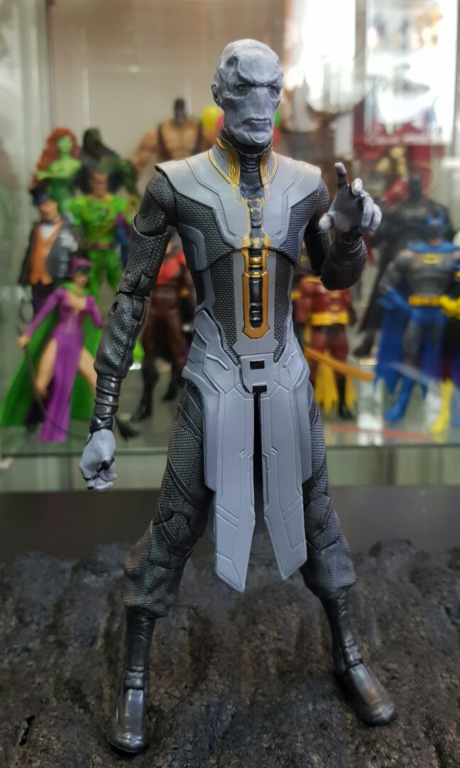 Ebony maw best sale statue