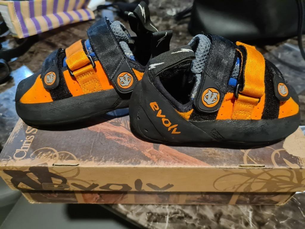 Evolve Prime Rock Climbing Shoes For Kids Size 4 Sports Equipment Sports Games Water Sports on Carousell