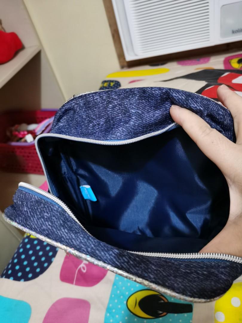 Frozen Back Pack (Category: Diaper Bags & Wetbags) located in Bacoor. Submitted by mrdshop (Listing ID 1041626244, Image 3). Description: REPRICED! from 800.00 to 700.00 Original Disney Frozen Bag Pack.