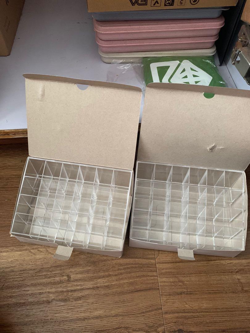 Lipstick Holder (Category: Makeup) located in Mandaluyong City. Submitted by k0620 (Listing ID 1041473075, Image 1). Description: 50 for both Brandnew.