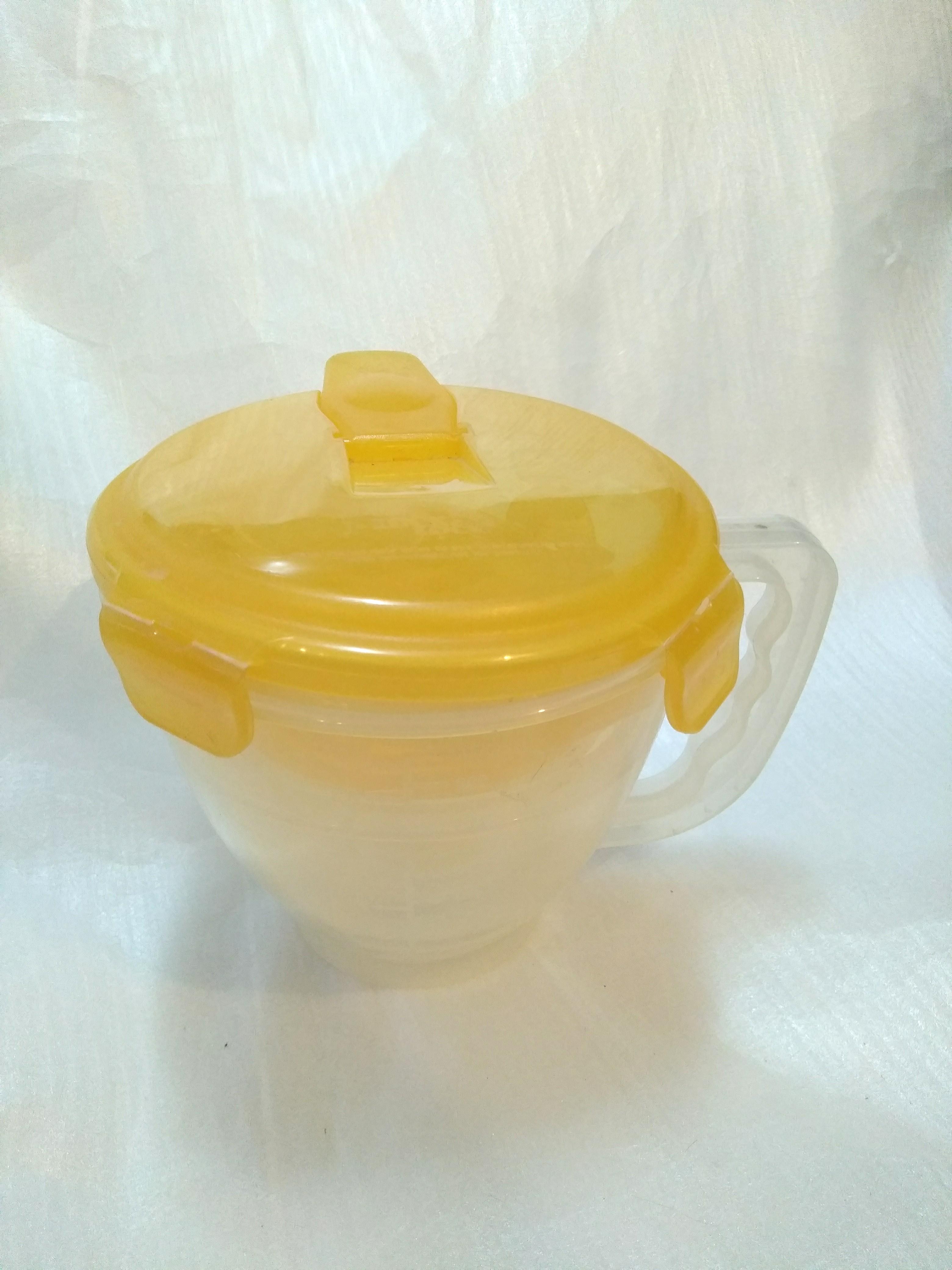 LOCK & LOCK NESTING MEASURING CUP CONTAINERS, Furniture & Home Living