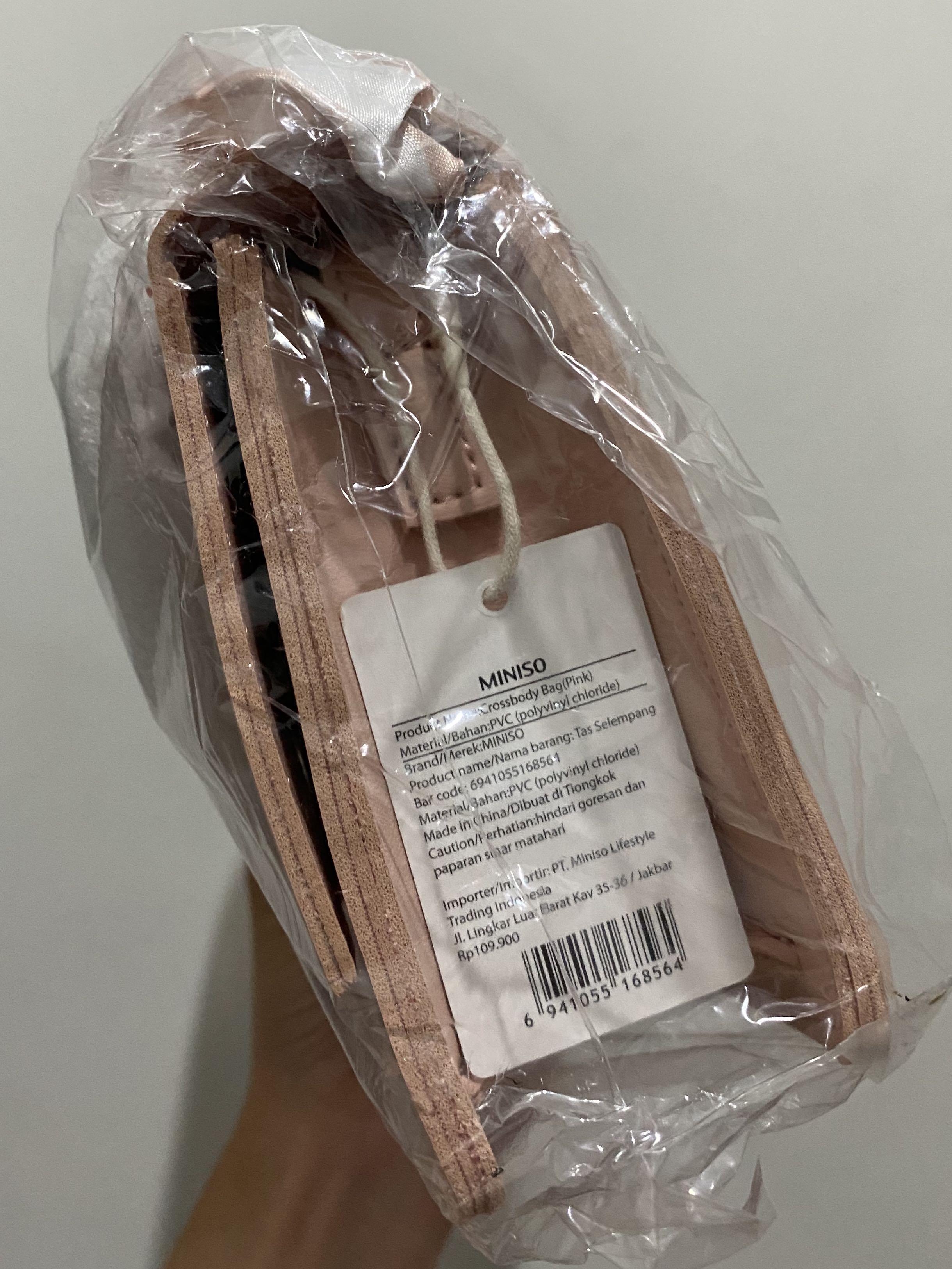 Miniso Crossbody Bag Pink, Barang Mewah, Tas & Dompet di Carousell