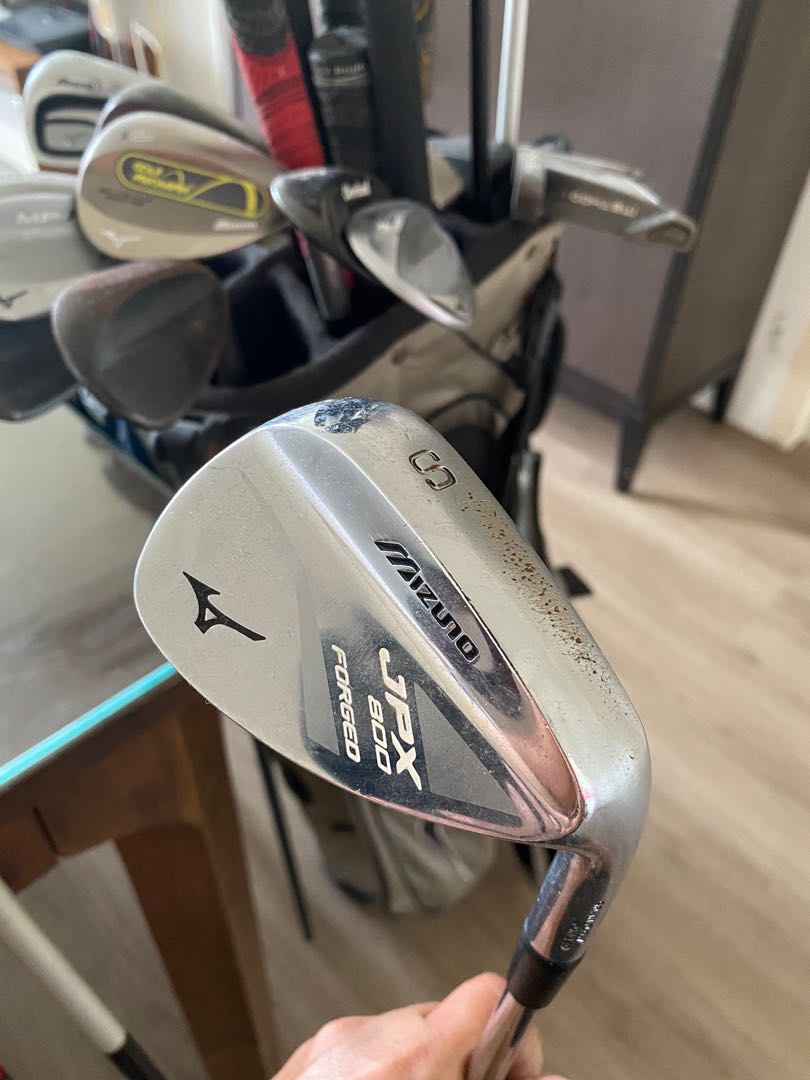 Mizuno JPX sand wedge, Sports Equipment 