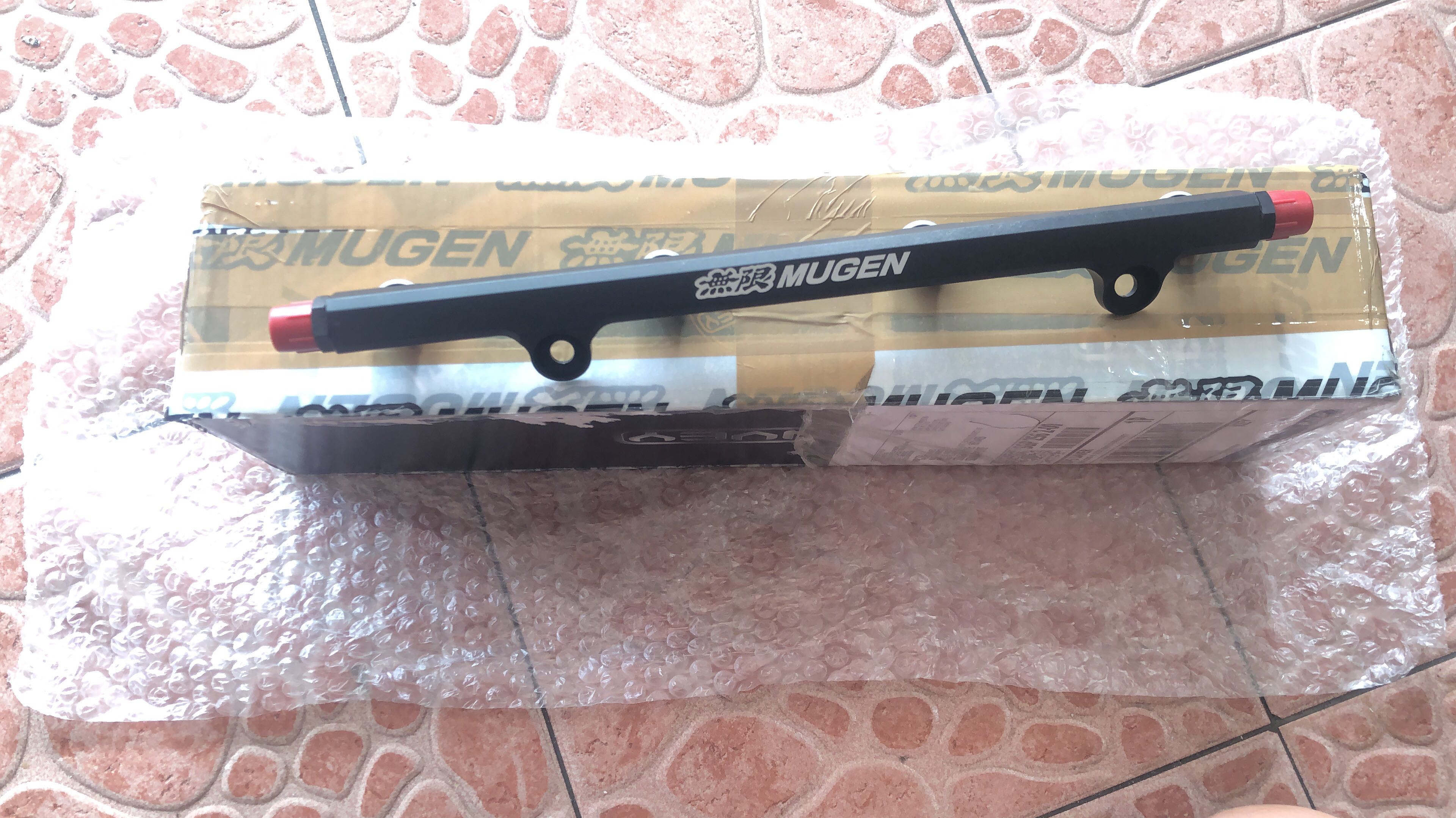 MUGEN FUEL RAIL K SERIES K20 / K24, Car Accessories, Accessories on