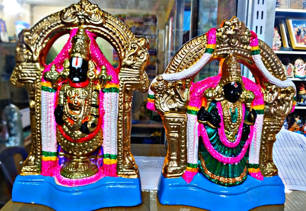 Perumal Set Samy Doll Hobbies Toys Collectibles Memorabilia Religious Items On Carousell See what t.perumalsamy (tperumalsamy) has discovered on pinterest, the world's biggest collection of ideas. perumal set samy doll