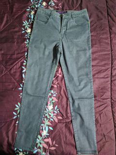 (Category: ) located in . Submitted by aida.abdrahim69 (Listing ID 1041534765, Image 1). Description: .