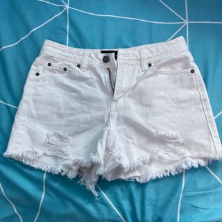 (Category: ) located in . Submitted by pinkkk. (Listing ID 1041521682, Image 1). Description: .