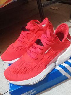 adidas shoes color red