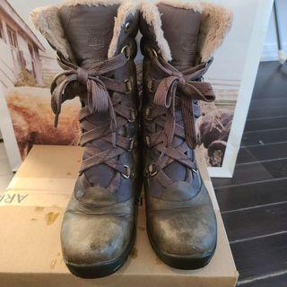 Timberland winter boots 7.5-8