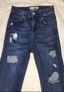(Category: ) located in . Submitted by unicorn03 (Listing ID 1041710431, Image 1). Description: .