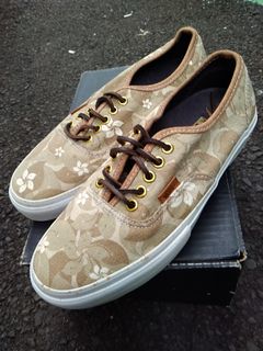 vans syndicate authentic