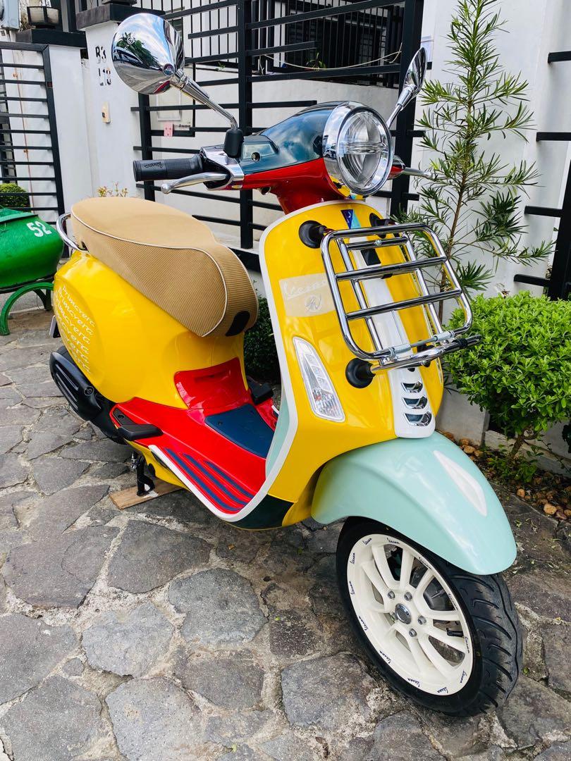 jual vespa sean wotherspoon