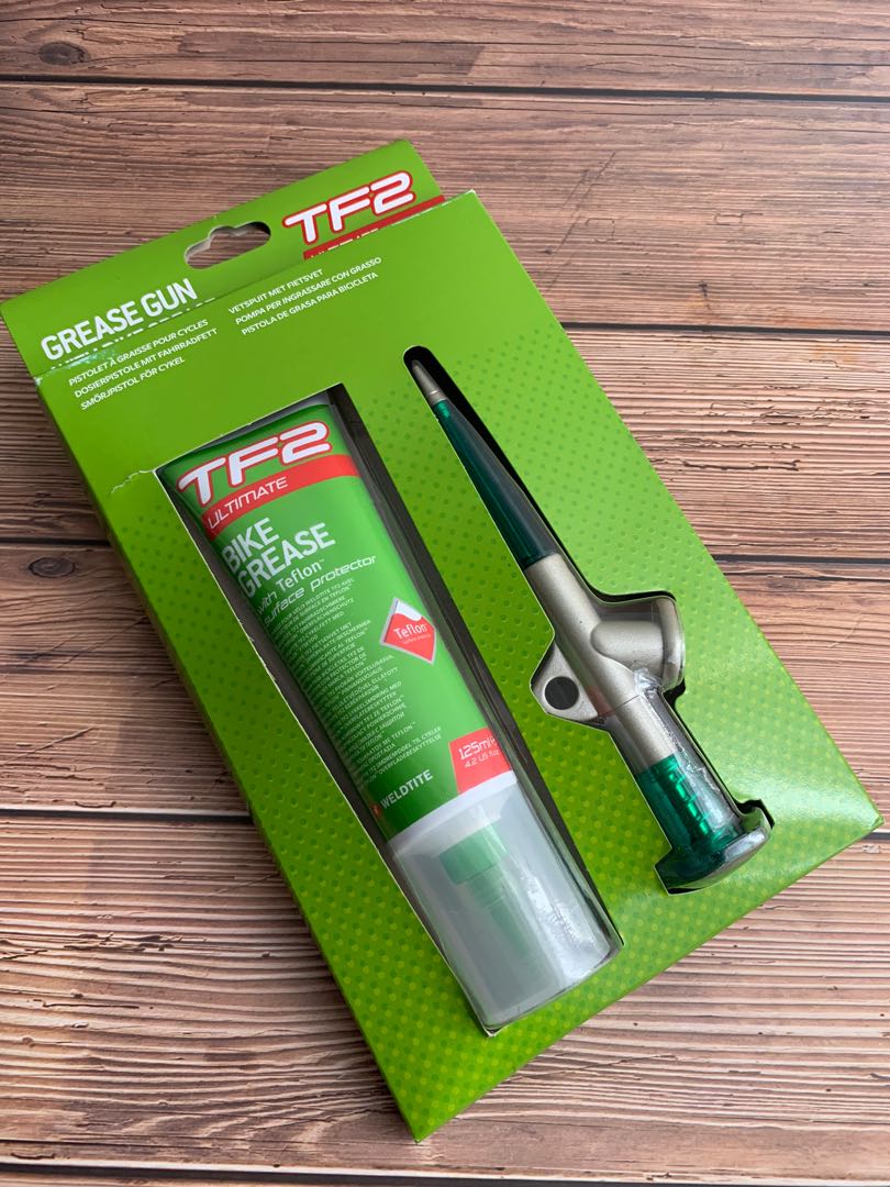 Weldtite TF2 Grease Gun set Sports Equipment Bicycles Parts