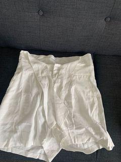 White tie up shorts