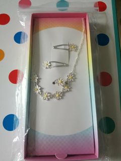 （分類：）位於 。 由 fffantasyland 提交（商品編號 1041808805，圖片 1）。簡介： 。