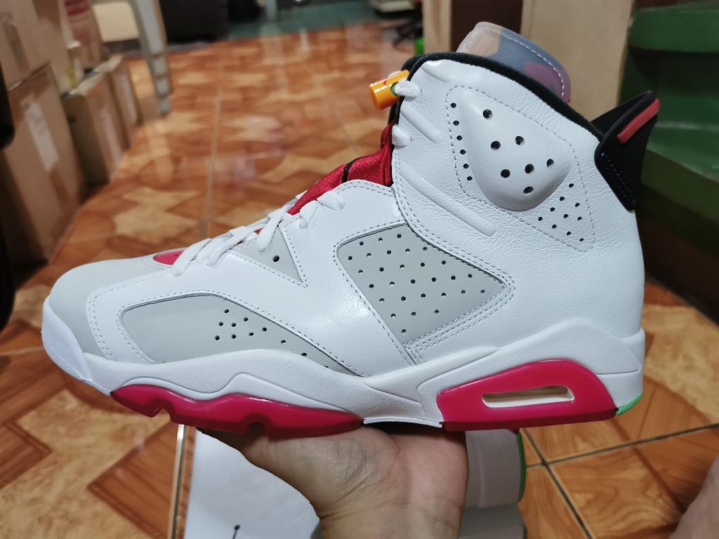 bugs bunny jordan 6s