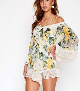 (Category: ) located in . Submitted by mywardrobeclearout (Listing ID 1041758427, Image 1). Description: .